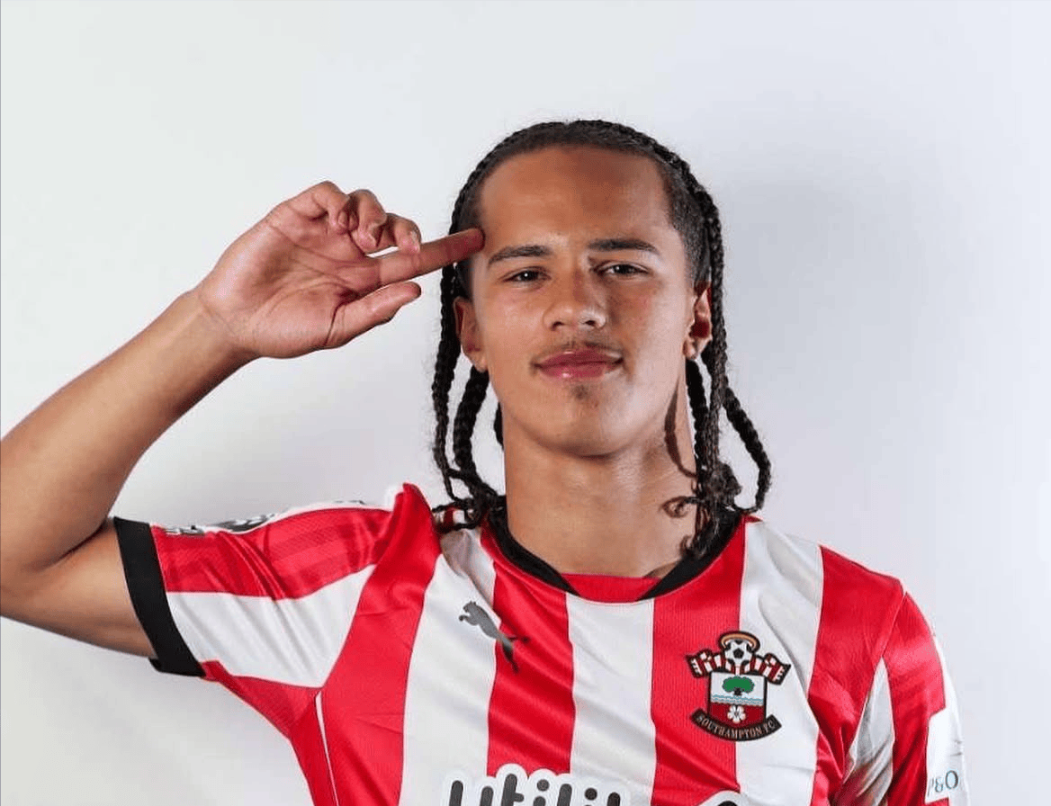 曝曼联将100万再签大英小妖！新左闸下月报到，两青训下赛季出租