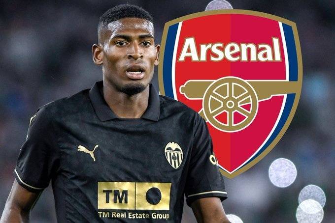 身价3000万&amp;合同剩1年马卡：阿森纳低于2000万报价莫斯克拉被拒